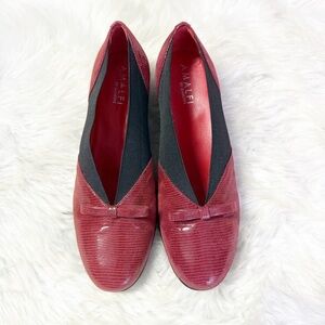 Amalfi by Rangoni Made in Italy Red Leather Bow Flats – Size 7M